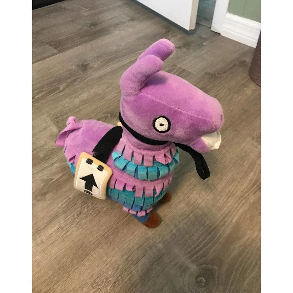 Fortnite loot pinata plush
